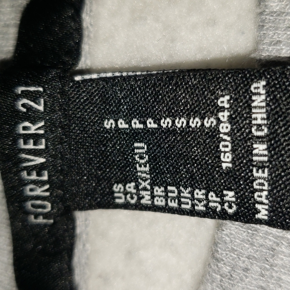 Sweatshirt - Picture 3 of 5